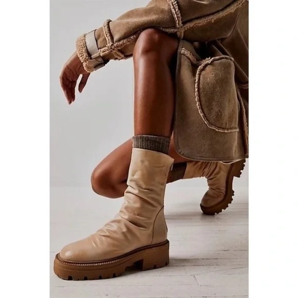 New Free People Emma Natural Leather ruched Platform Combat Boots size 40 or 10